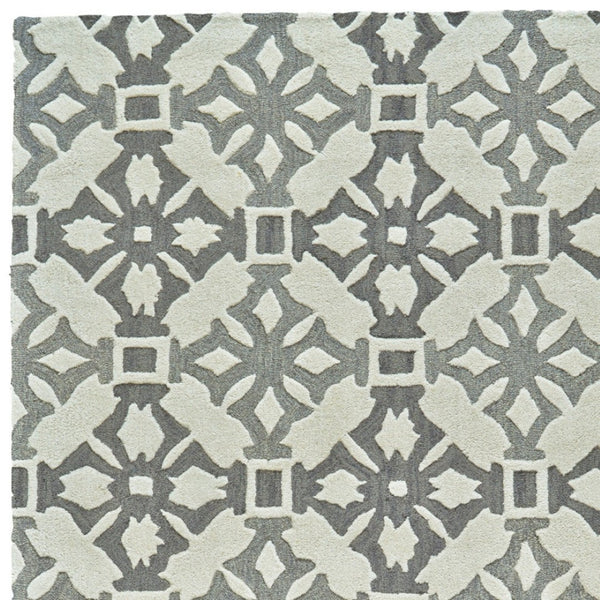 HomeRoots 5' X 8' Hand-Tufted Wool Area Rug with Modern Ivory Geometric Design for Comfort and Durability Gray 565677