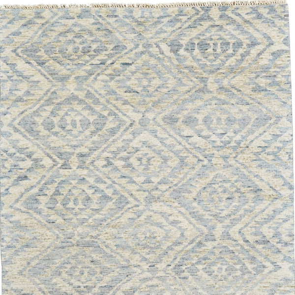 HomeRoots 6' Gray and Ivory Hand-Knotted Wool Southwestern Area Rug - Timeless, Durable, and Stylish Décor 8' X 10' 565695