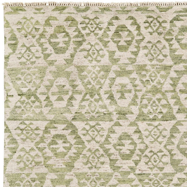 HomeRoots 6' Hand-Knotted Wool Southwestern Area Rug in Green and Ivory - Durable, Stylish, Family-Friendly Decor 6' X 9' 565698