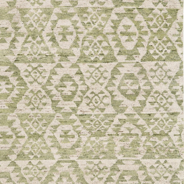HomeRoots 6' Hand-Knotted Wool Southwestern Area Rug in Green and Ivory - Durable, Stylish, Family-Friendly Decor 8' X 12' 565700