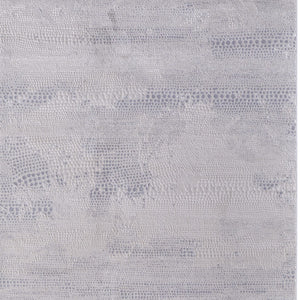 HomeRoots 5' Gray and Ivory Abstract Area Rug - Durable, Power Loomed Design for Sophisticated Home Décor 8' X 11' 565734