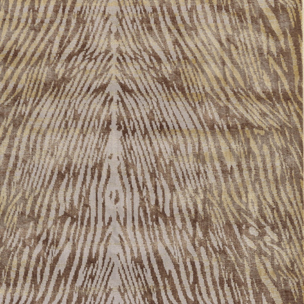 Homeroots 8' X 11' Brown And Tan Animal Print Power Loom Area Rug Brown Polypropylene 565751