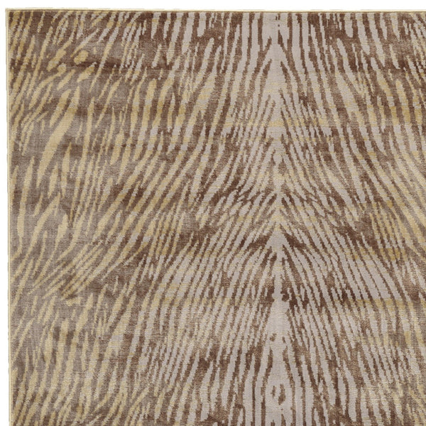 Homeroots 8' X 11' Brown And Tan Animal Print Power Loom Area Rug Brown Polypropylene 565751