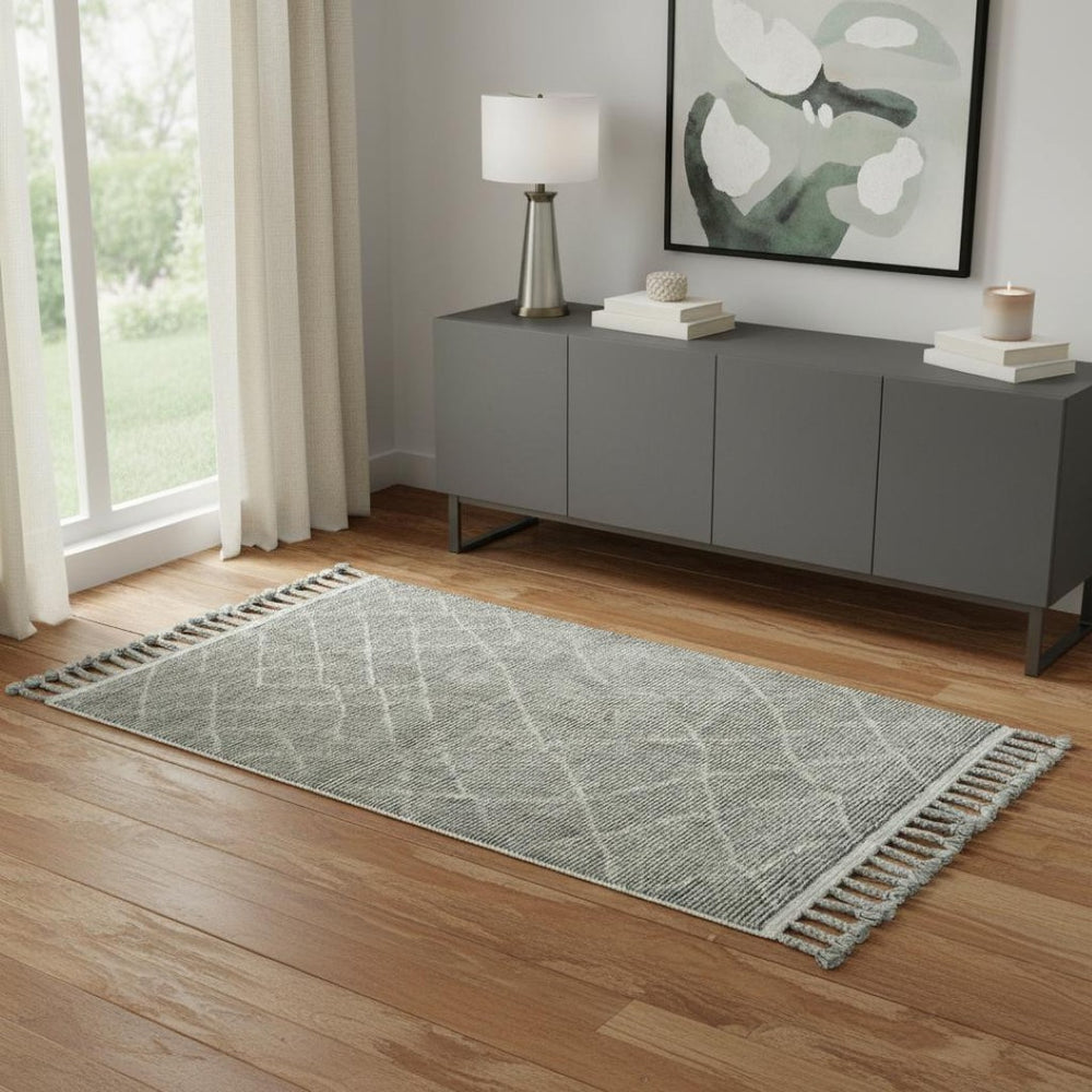 HomeRoots 4' Green Hand-Knotted Wool Area Rug with Geometric Pattern – Soft, Stain-Resistant Comfort for Homes 565755