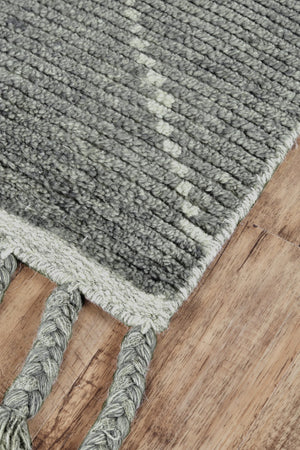 HomeRoots 8' X 10' Green Wool Hand-Knotted Area Rug - Modern Geometric Design for Warmth & Style in Any Room 565757
