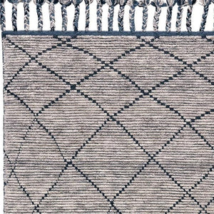 HomeRoots 4' X 6' Taupe Wool Area Rug – Hand-Knotted Geometric Design for Stylish Comfort in Any Room 565761