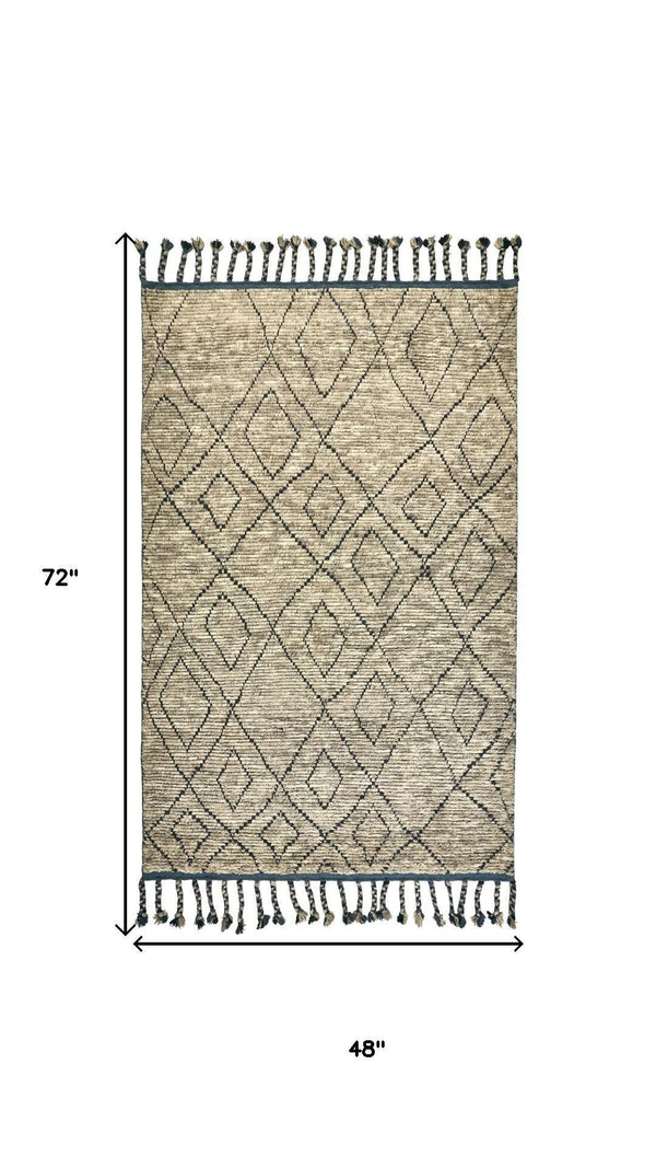 HomeRoots 4' Hand-Knotted Gray Wool Geometric Area Rug - Modern Style, Soft & Stain-Resistant for Family Homes 565764