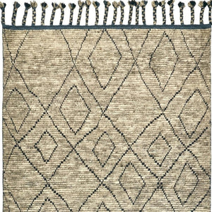 HomeRoots 4' Hand-Knotted Gray Wool Geometric Area Rug - Modern Style, Soft & Stain-Resistant for Family Homes 565764