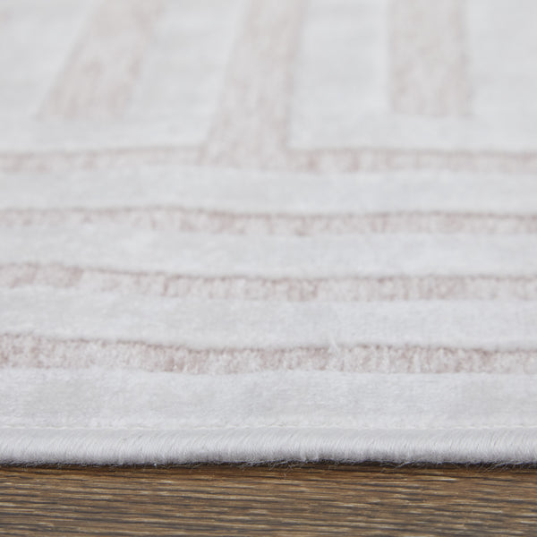 Homeroots 5' X 8' White And Pink Geometric Power Loom Area Rug Pink Viscose 565774