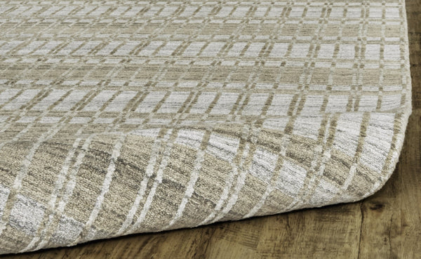 HomeRoots 4' Hand Woven Ivory Geometric Area Rug - Artisan Crafted Wool Blend for Modern Home Decor Accent Gray 565782