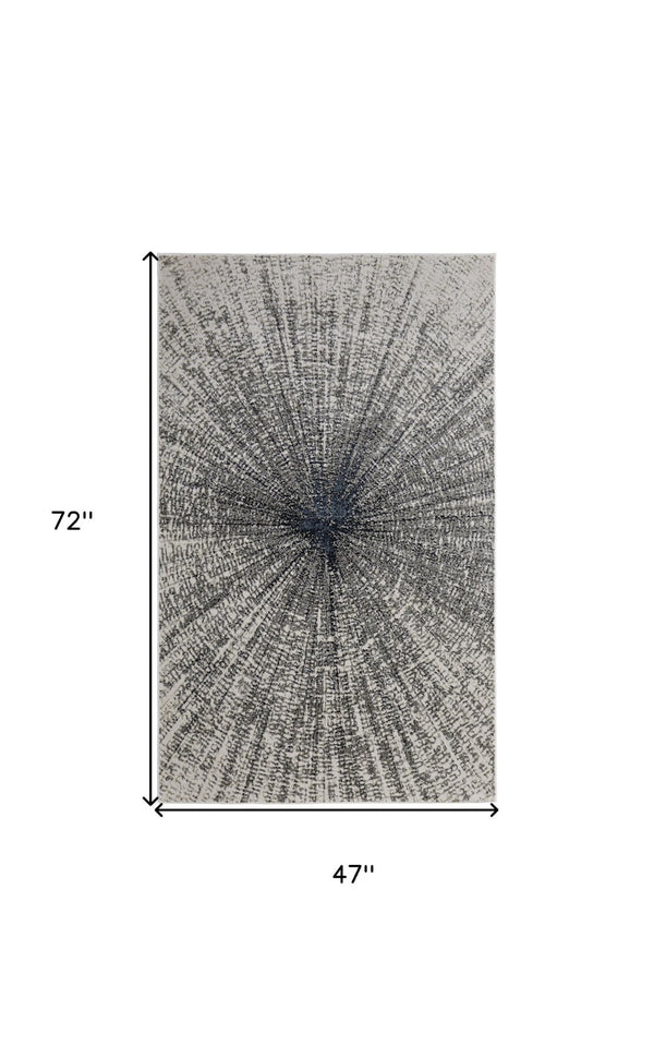 HomeRoots 4' Gray and Ivory Abstract Area Rug – Modern Power Loomed Design for Stylish, Durable Home Decor 4' X 6' 565824