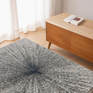 HomeRoots 4' Gray and Ivory Abstract Area Rug – Modern Power Loomed Design for Stylish, Durable Home Decor 5' X 8' 565825