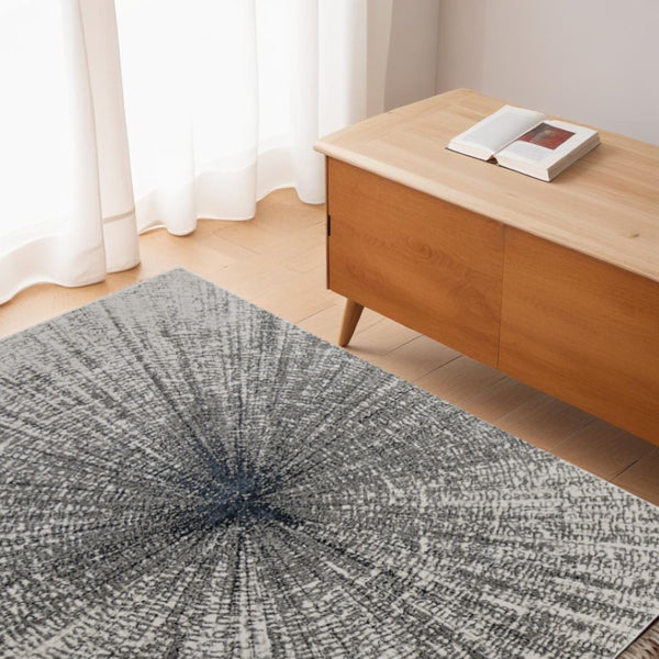 HomeRoots 4' Gray and Ivory Abstract Area Rug – Modern Power Loomed Design for Stylish, Durable Home Decor 5' X 8' 565825