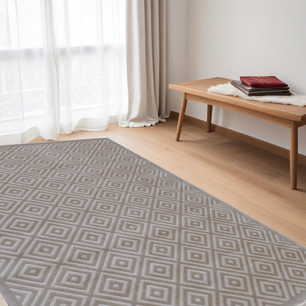 HomeRoots 5' X 8' Taupe Geometric Power Loom Area Rug – Modern Style, Durable, Stain-Resistant for High Traffic Areas Gray 565837