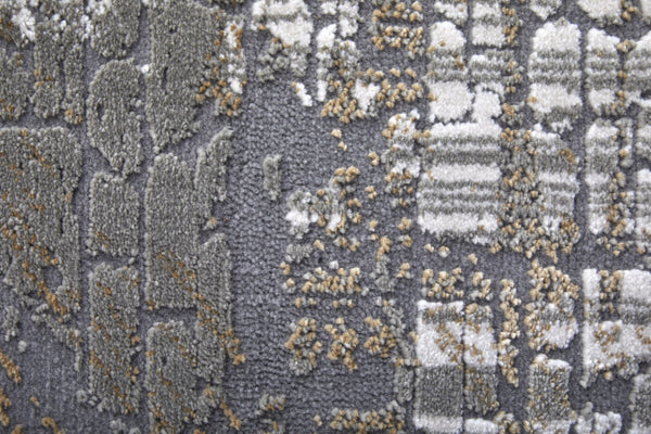 HomeRoots 5' Gray and Silver Abstract Area Rug - Durable, Stain-Resistant Design for Modern Elegance 8' Runner 565874