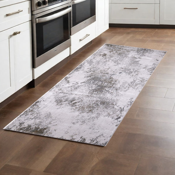 HomeRoots 5' Gray and Silver Abstract Area Rug - Durable, Stain-Resistant Design for Modern Elegance 8' Runner 565874