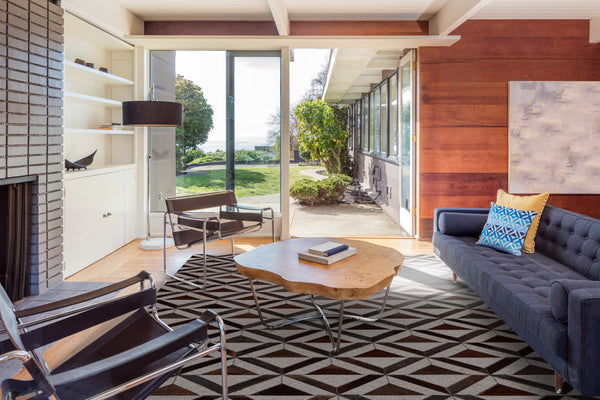 Homeroots 5' X 8' Gray Brown And Taupe Geometric Hand Woven Area Rug Brown Viscose 565880