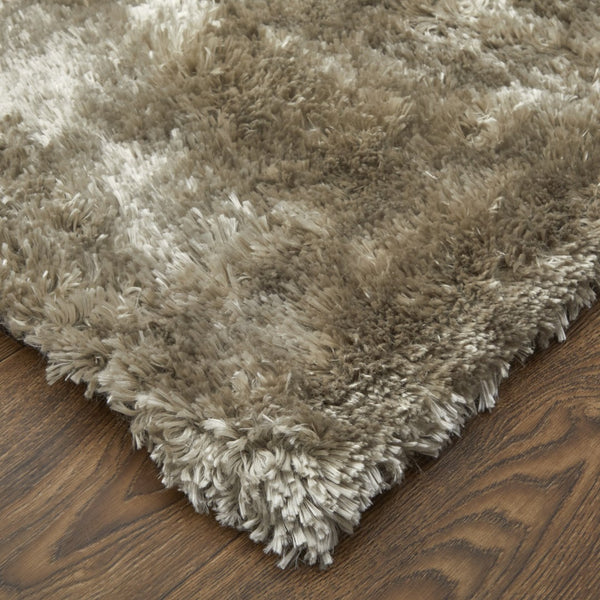 HomeRoots 5' Gold Shag Hand-Tufted Area Rug - Luxurious Retro Design, Soft Plush Feel, Stain-Resistant Durability 7' X 10' 565915