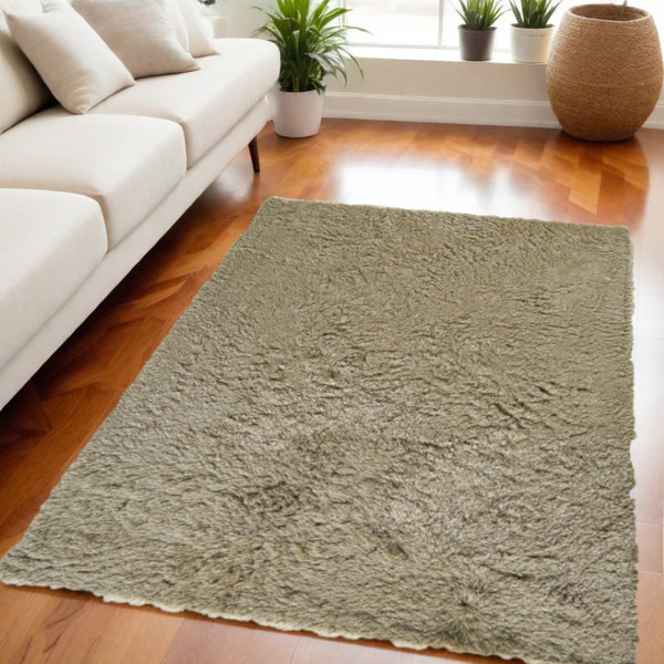 HomeRoots 5' Tan Shag Hand-Tufted Area Rug - Luxurious Soft Texture for Modern & Traditional Home Decor 5' X 8' 565916