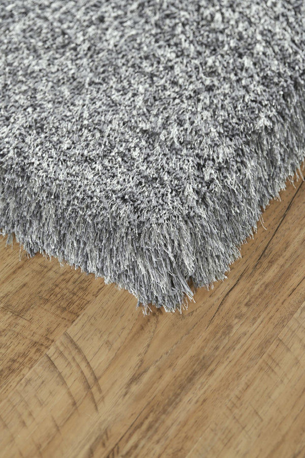 HomeRoots 5' Tan Shag Hand-Tufted Area Rug - Luxurious Soft Texture for Modern & Traditional Home Decor 7' X 10' 565919