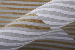 Homeroots 7' X 10' White Gray And Gold Geometric Power Loom Area Rug Gold Polypropylene 565928