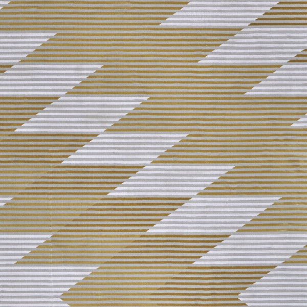 Homeroots 10' X 13' White Gray And Gold Geometric Power Loom Area Rug Gold Polypropylene 565930