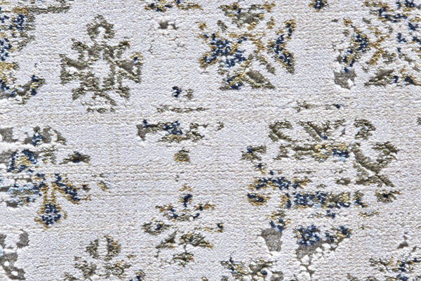Homeroots 5' X 7' Blue White And Gray Oriental Power Loom Worn Faded Area Rug White Polypropylene 565936