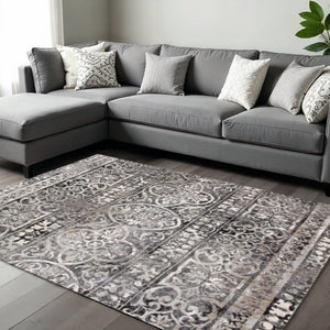 HomeRoots 8' Gray and Ivory Abstract Distressed Area Rug - Stylish, Durable, Stain-Resistant Design for Any Space 8' X 10' 565954
