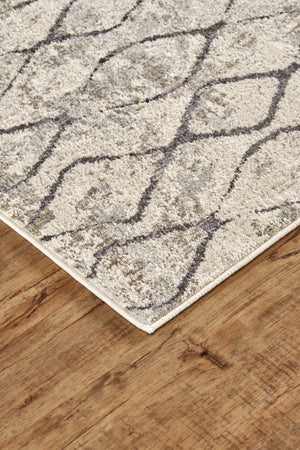 HomeRoots 8' Gray and Ivory Geometric Area Rug – Durable, Stain-Resistant Design for Stylish Living Spaces 8' X 10' 565955