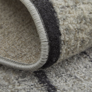 Homeroots 5' X 8' Gray And Black Abstract Power Loom Area Rug Gray Polypropylene 565960