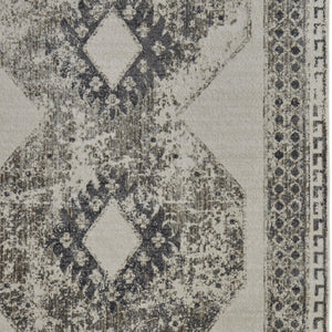 HomeRoots 4' Gray and Ivory Abstract Area Rug - Stylish Power-Loomed Design for Modern and Transitional Spaces 4' X 6' 565970