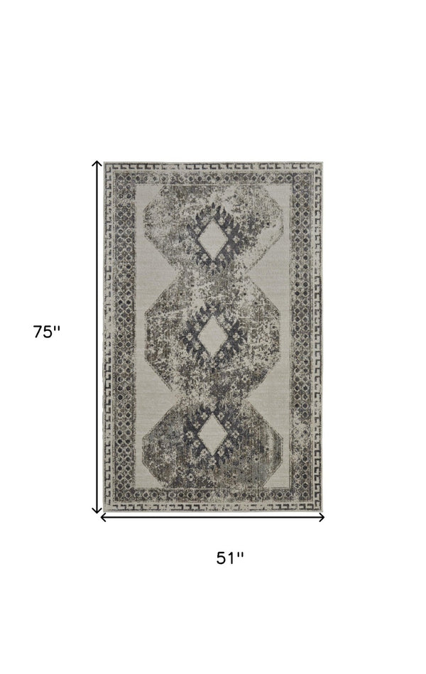 HomeRoots 4' Gray and Ivory Abstract Area Rug - Stylish Power-Loomed Design for Modern and Transitional Spaces 4' X 6' 565970