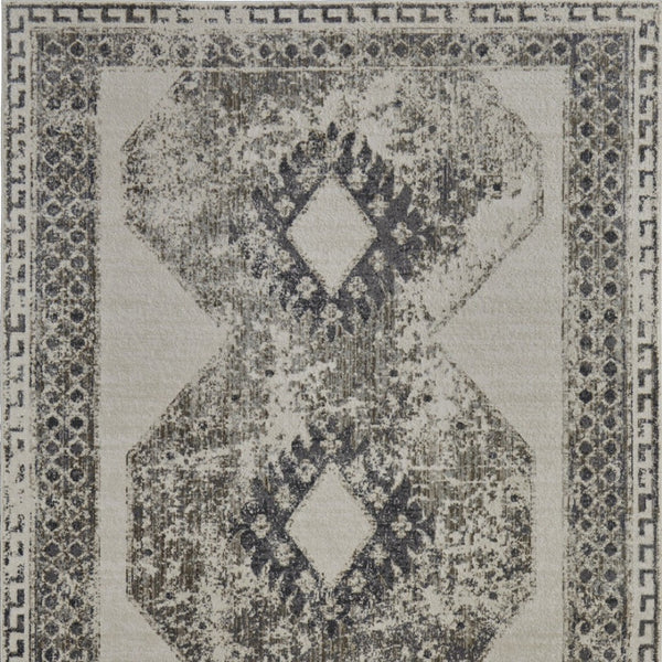 HomeRoots 4' Gray and Ivory Abstract Area Rug - Stylish Power-Loomed Design for Modern and Transitional Spaces 5' X 8' 565971