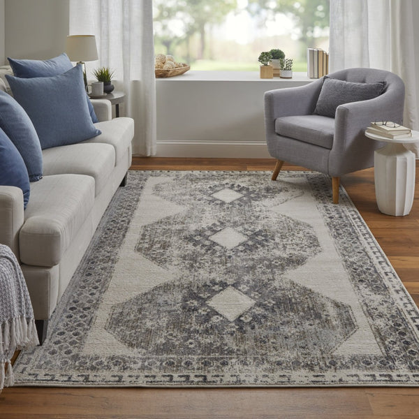 HomeRoots 4' Gray and Ivory Abstract Area Rug - Stylish Power-Loomed Design for Modern and Transitional Spaces 7' X 10' 565972