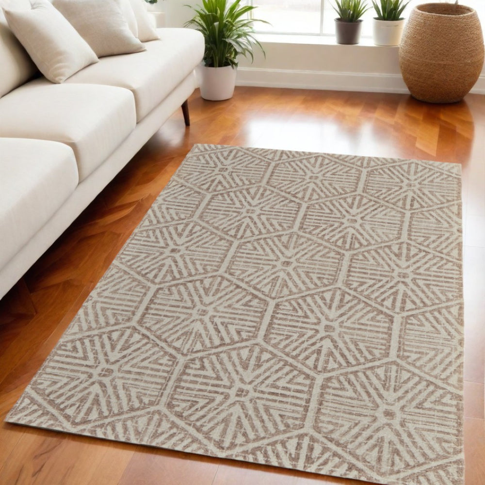 HomeRoots 5' X 8' Brown Wool Geometric Hand-Tufted Area Rug for Modern Homes – Stylish, Durable, and Cozy Ivory 566112