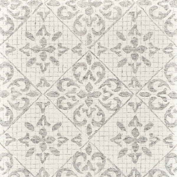 HomeRoots 5' Hand-Tufted Wool Area Rug with Floral Ivory and Gray Design for Timeless Elegance and Durability 8' X 10' 566118