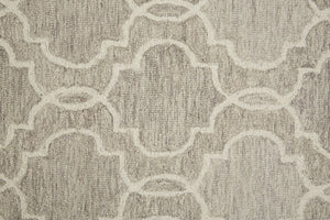 HomeRoots 10' Luxurious Ivory and Gray Wool Geometric Hand-Tufted Area Rug for Modern Living Spaces and Comfort 10' X 14' 566134
