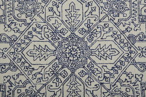 HomeRoots 10' Hand-Tufted Wool Oriental Area Rug in White and Gray - Elegant, Durable, and Stain-Resistant Design 12' X 15' 566149