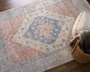 HomeRoots 4' Hand-Woven Distressed Abstract Area Rug in Rich Red, Blue & Ivory - Artisan Crafted Elegance 4' X 6' 566163