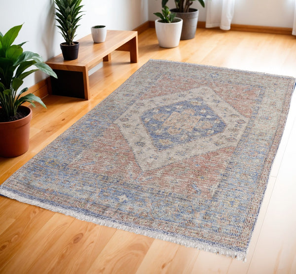 HomeRoots 4' Hand-Woven Distressed Abstract Area Rug in Rich Red, Blue & Ivory - Artisan Crafted Elegance 4' X 6' 566163