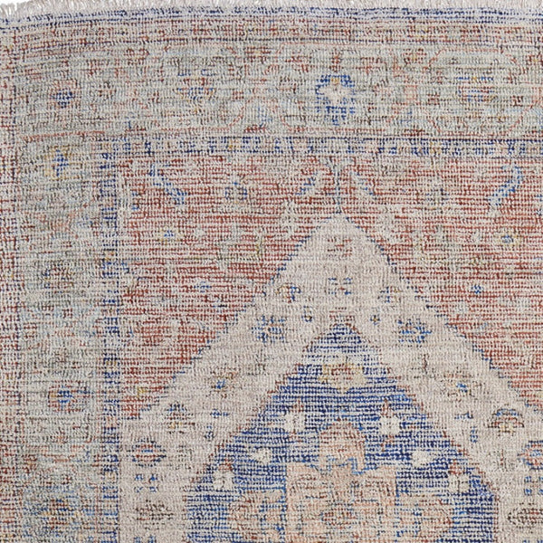 HomeRoots 4' Hand-Woven Distressed Abstract Area Rug in Rich Red, Blue & Ivory - Artisan Crafted Elegance 8' X 10' 566165