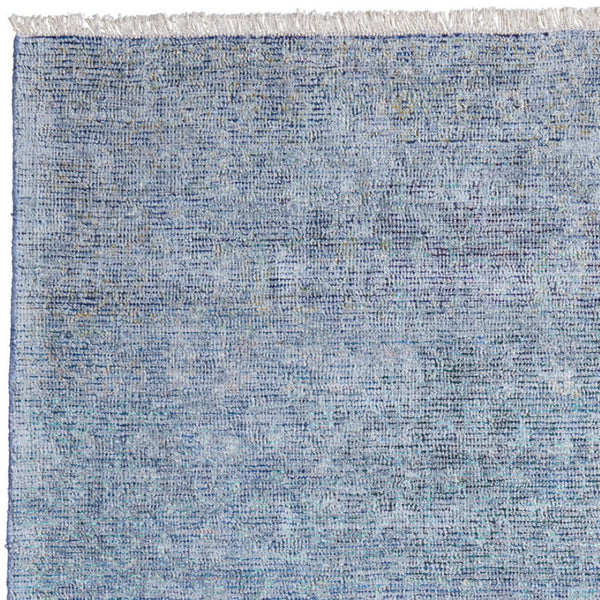 HomeRoots 5' Hand Woven Blue and Gray Abstract Area Rug with Distressed Finish and Stylish Fringed Edges 5' X 8' 566193