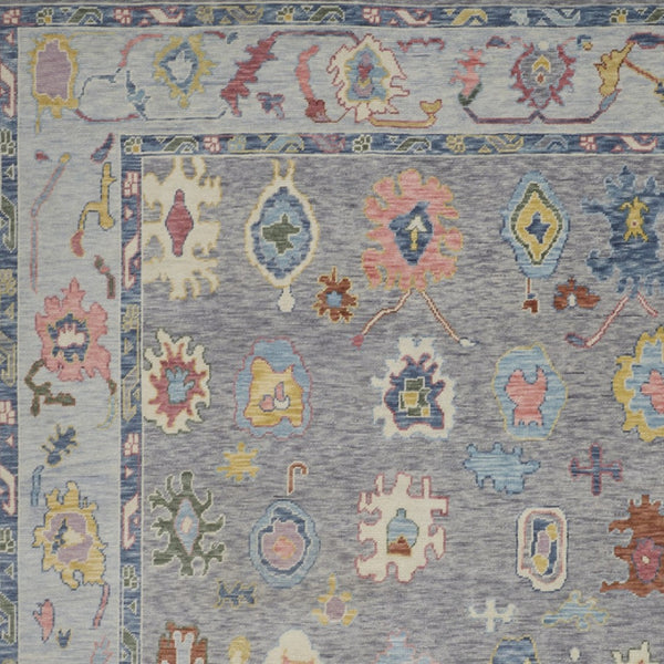 HomeRoots 4' Hand-Knotted Wool Oriental Area Rug in Gray-Blue and Red with Elegant Tasseled Fringe Design 6' X 9' 566257