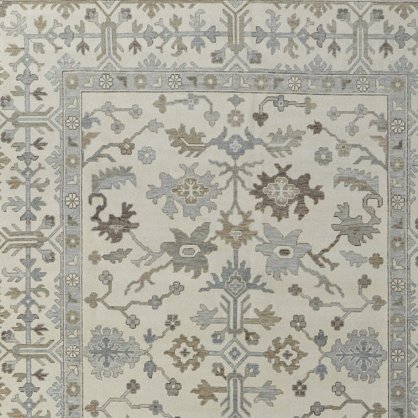 HomeRoots 4' Hand-Knotted Wool Area Rug with Floral Design and Tassel Fringe for Timeless Home Décor 6' X 9' 566287