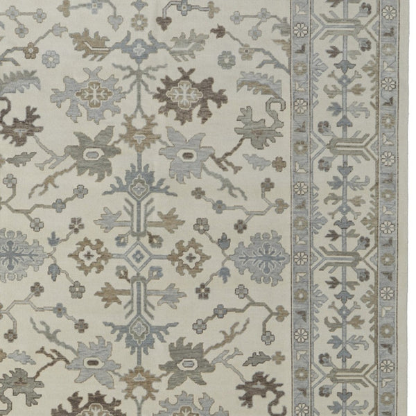 HomeRoots 4' Hand-Knotted Wool Area Rug with Floral Design and Tassel Fringe for Timeless Home Décor 9' X 13' 566290