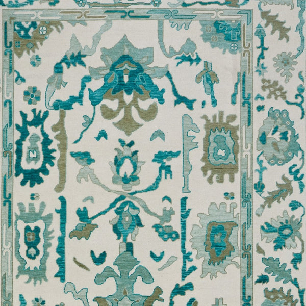 HomeRoots 4' Ivory and Blue Floral Hand-Knotted Wool Area Rug with Elegant Fringe for Timeless Home Style 4' X 6' 566304