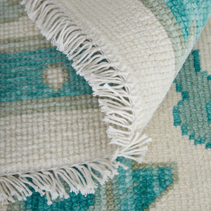 HomeRoots 4' Ivory and Blue Floral Hand-Knotted Wool Area Rug with Elegant Fringe for Timeless Home Style 2' X 3' 566309