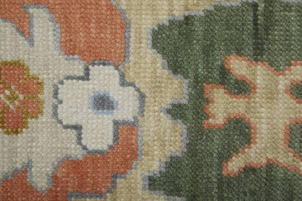 HomeRoots 4' Hand-Knotted Wool Area Rug with Floral Design in Gray, Ivory, and Gold - Cozy Elegance for Any Room 8' X 10' 566324