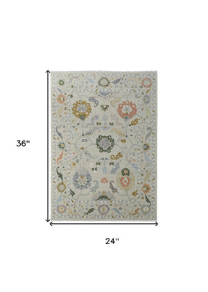HomeRoots 4' Hand-Knotted Wool Area Rug with Floral Design in Gray, Ivory, and Gold - Cozy Elegance for Any Room 2' X 3' 566328