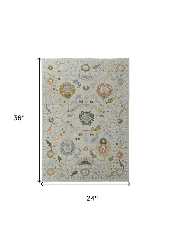 HomeRoots 4' Hand-Knotted Wool Area Rug with Floral Design in Gray, Ivory, and Gold - Cozy Elegance for Any Room 2' X 3' 566328